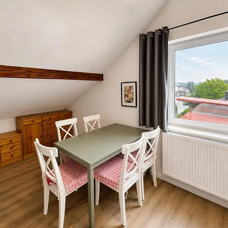 Sunnyhome Monteurwohnungen Und In Regensburg * Bernhardswald